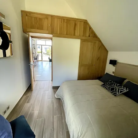 בית נופש Loft De Layolette, Centre, Calme *